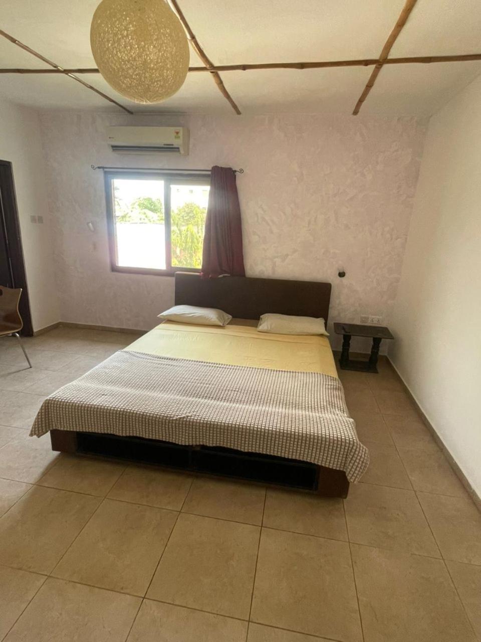 Omanye Lodge Аккра Екстер'єр фото